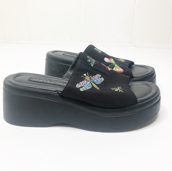 y2k platform sandals